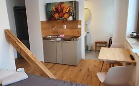 Moor Apartment 30
